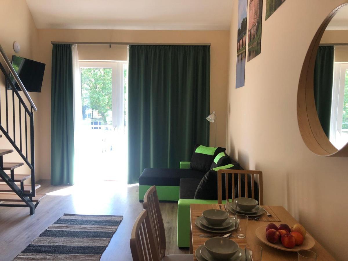Castellum Apartmanhaz Gyula Bagian luar foto
