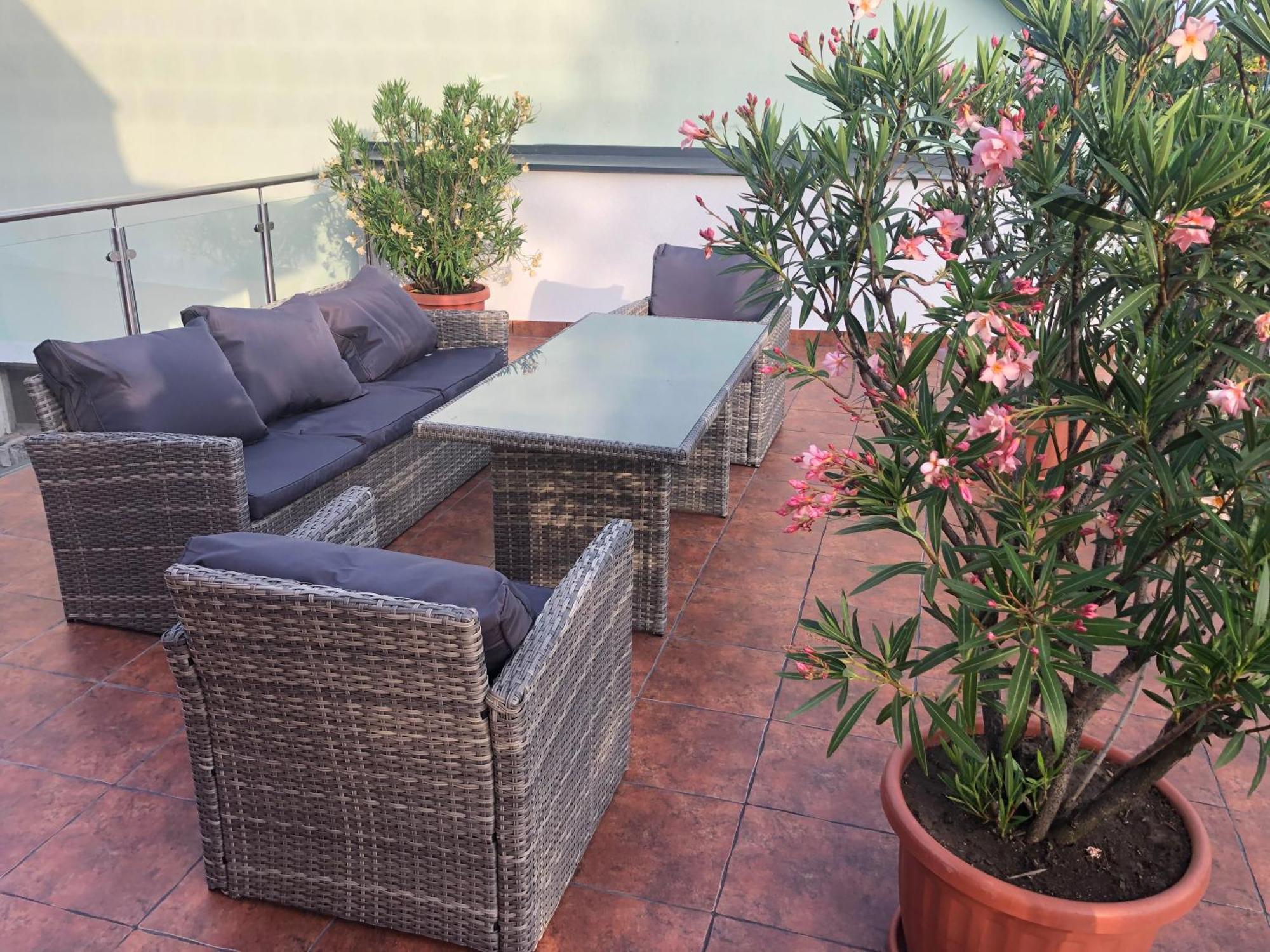 Castellum Apartmanhaz Gyula Bagian luar foto